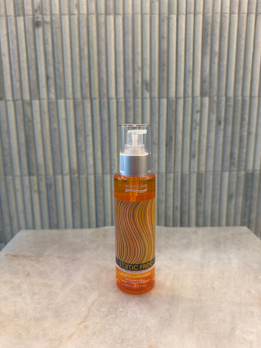 Natural look-Argan oil hair treatment - static free